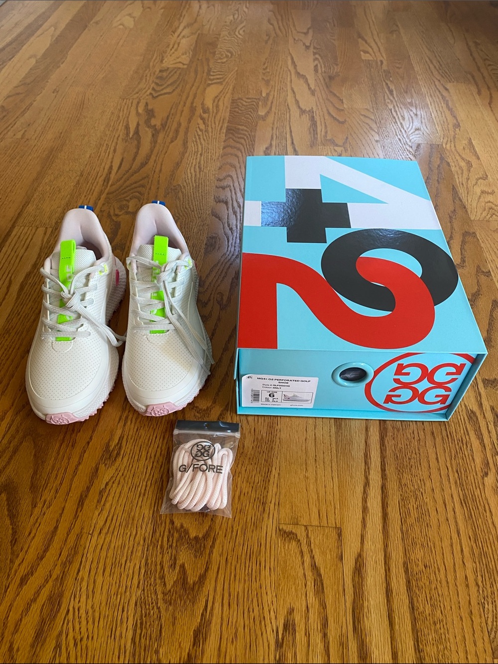 G/FORE Women’s golf shoe